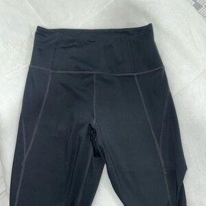 Girlfriend collective leggings